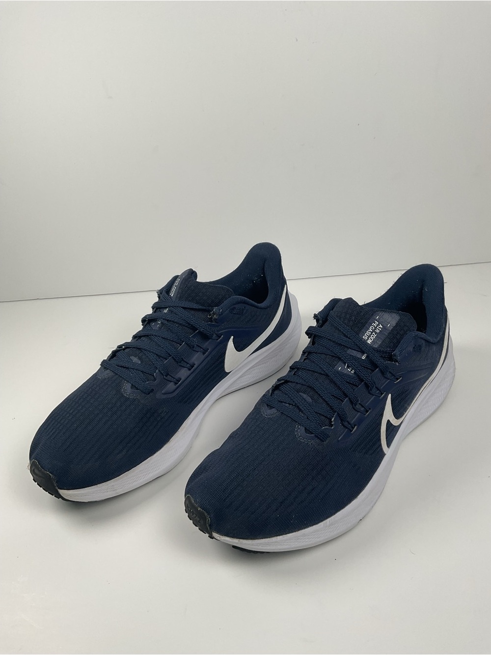 Nike Air Zoom Pegasus 39 TB Women's Size 8.5 Navy White Running Walking Shoes - Picture 2 of 10